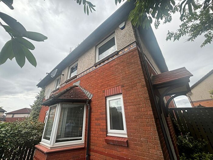 3 Bedroom Semi-Detached House For Sale In Killoch Way, Paisley, Renfrewshire, PA3