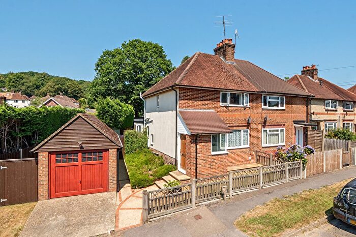 2 Bedroom Semi-Detached House For Sale In Border Road, Haslemere, GU27