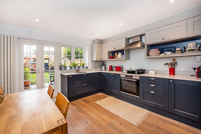 4 Bedroom Town House To Rent In Thaxted Place, London, SW20