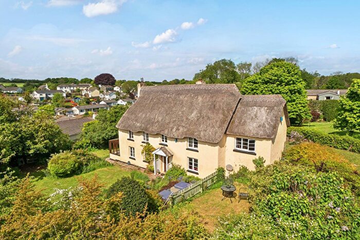 3 Bedroom Cottage For Sale In East Ogwell, TQ12