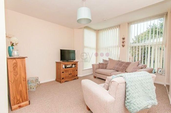 1 Bedroom Flat To Rent In Tickhill Road, Doncaster, DN4