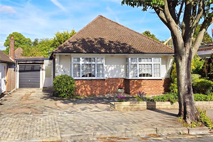 2 Bedroom Bungalow For Sale In Felstead Road, Orpington, BR6