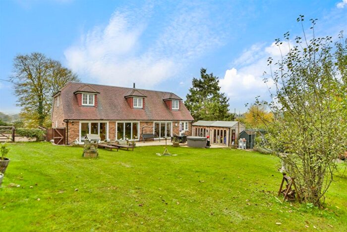 4 Bedroom Detached House For Sale In Breach Lane, Upchurch, Sittingbourne, Kent, ME9