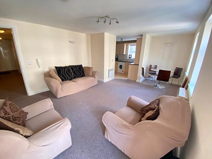 2 Bedroom Apartment For Sale In Princess Road East, Leicester, LE1