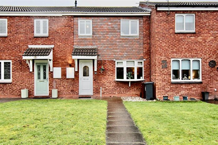 3 Bedroom Terraced House For Sale In Flecknoe Close, Castle Bromwich, Birmingham, B36