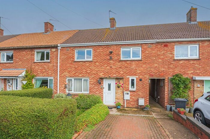 3 Bedroom Terraced House For Sale In Orlingbury Road, Pytchley, Kettering, NN14