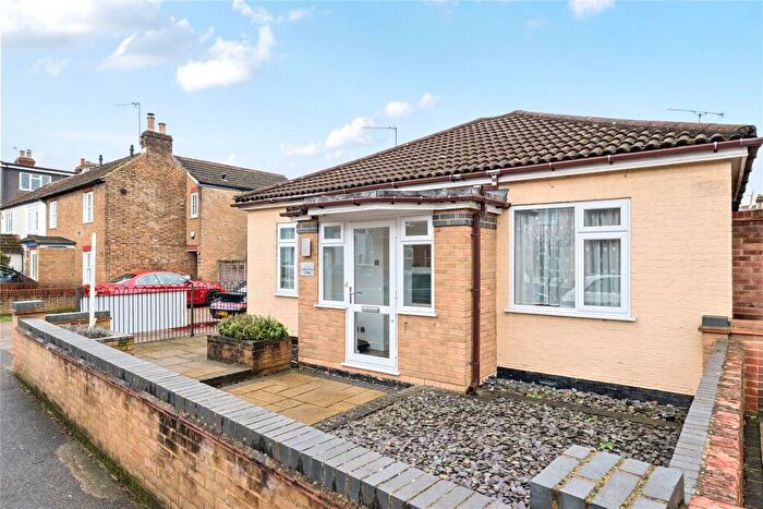 2 Bedroom Bungalow For Sale In Station Road, Chertsey, Surrey, KT16
