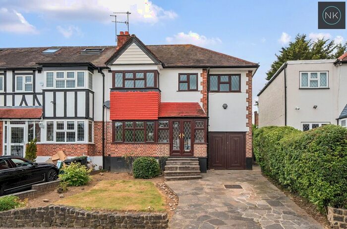 3 Bedroom End Of Terrace House To Rent In Rous Road, Buckhurst Hill, Essex, IG9