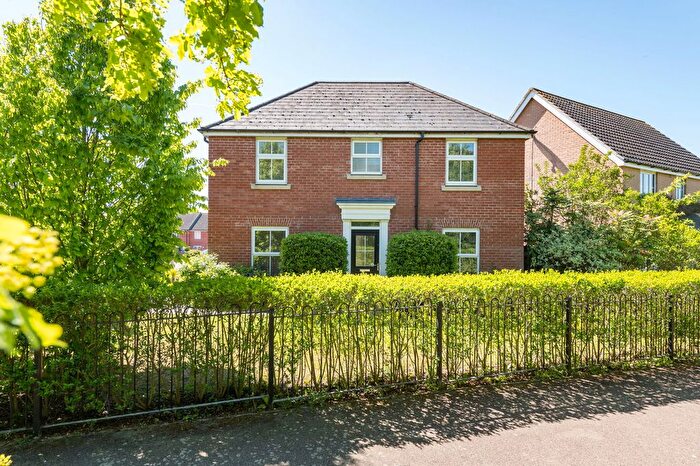 4 Bedroom Detached House For Sale In Ann Strutt Close, Hadleigh, IP7