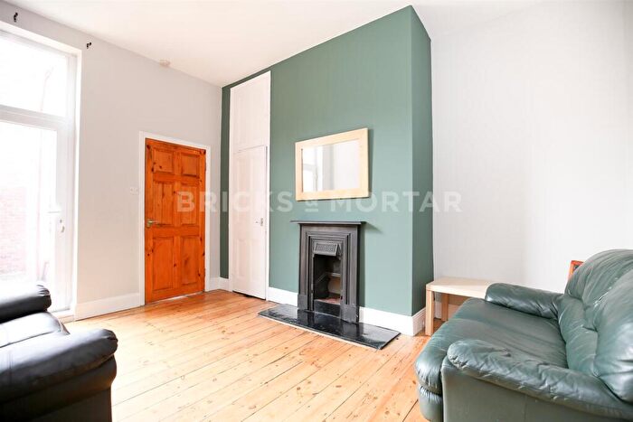 2 Bedroom Flat To Rent In Addycombe Terrace, Heaton, Newcastle Upon Tyne, NE6