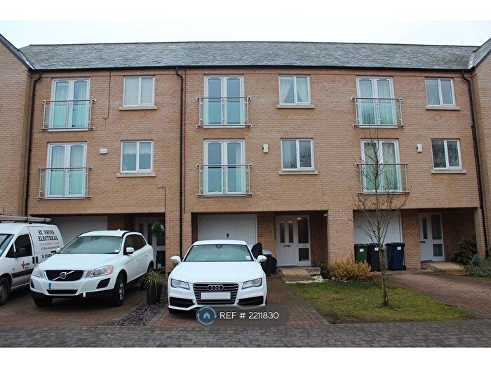 5 Bedroom Terraced House To Rent In Skipper Way, St Neots, PE19