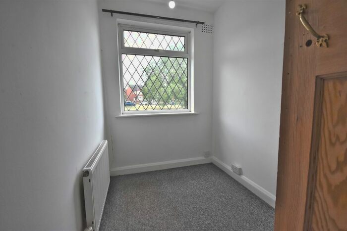 3 Bedroom Terraced House For Sale In Sewall Highway, Coventry, CV6
