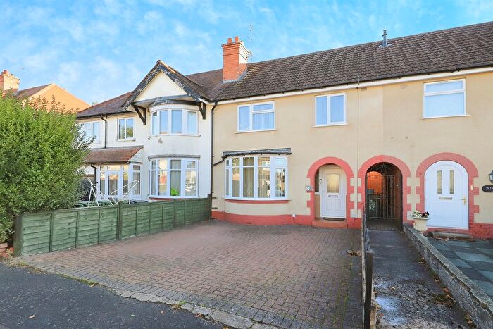 3 Bedroom Terraced House For Sale In Bruce Road, Kidderminster, DY10