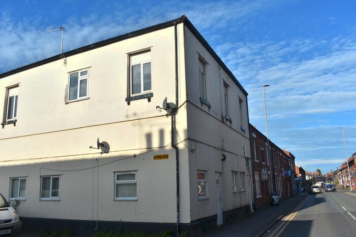 2 Bedroom Flat To Rent In Wistaston Road, Crewe, CW2
