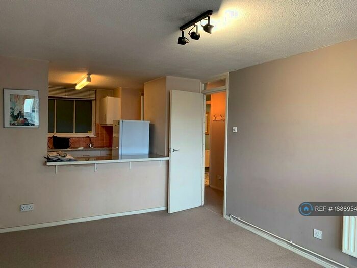 1 Bedroom Flat To Rent In Nightingale House, London, E1W