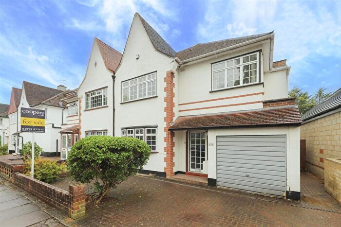4 Bedroom Semi-Detached House For Sale In Bury Street, Ruislip, HA4
