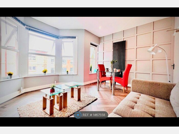 1 Bedroom Flat To Rent In New Zealand Road, Cardiff, CF14