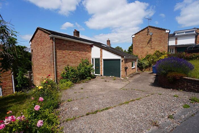 3 Bedroom Detached House For Sale In Green Hill, High Wycombe, HP13