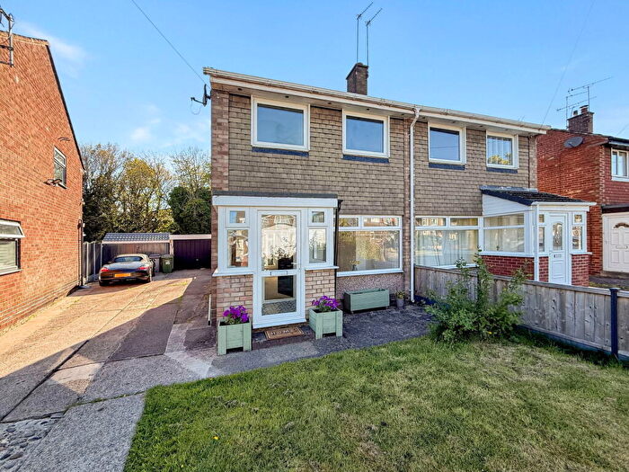 3 Bedroom Semi-Detached House For Sale In Sutherland Drive, Eastham, CH62