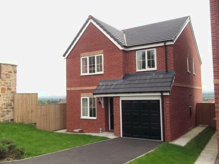4 Bedroom Detached House To Rent In Verona Rise, Darfield, S73