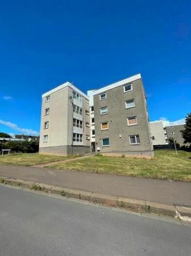 1 Bedroom Flat To Rent In Craigiebarn Road, Dundee, DD4