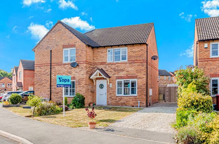 2 Bedroom Semi-Detached House For Sale In Moorspring Way, Chesterfield, S42