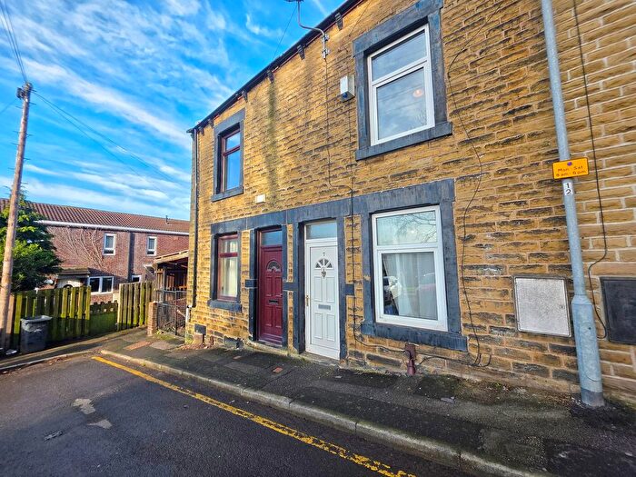 2 Bedroom Terraced House For Sale In Summer Street, Barnsley, S70