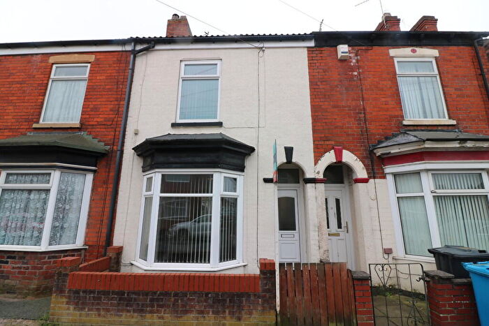 2 Bedroom Terraced House To Rent In Mersey Street, Hull, HU8