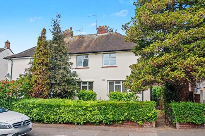 3 Bedroom Semi-Detached House For Sale In Byron Road, Chelmsford, CM2