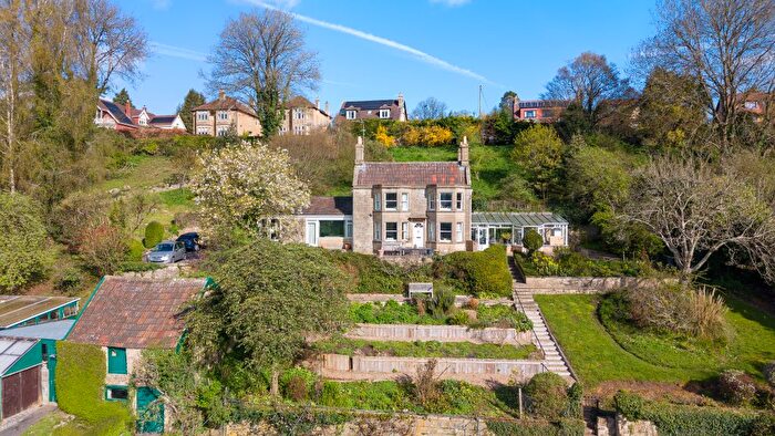 4 Bedroom Detached House To Rent In Shepherds Walk, Bath, BA2