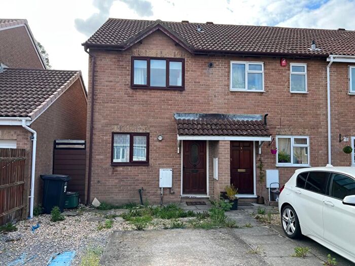 2 Bedroom End Of Terrace House For Sale In Caulfield Drive, BS22