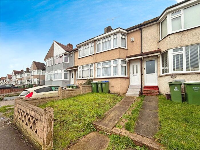 2 Bedroom Terraced House For Sale In Parkside Avenue, Bexleyheath, DA7