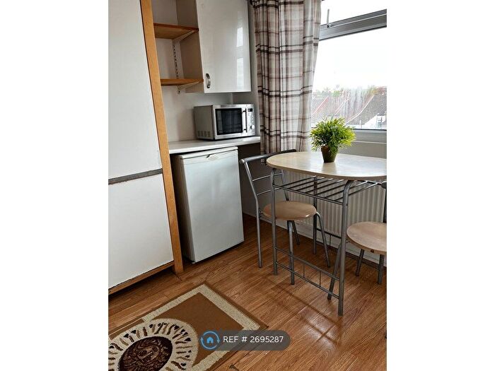 Studio To Rent In Whippendell Rd, Watford, WD18