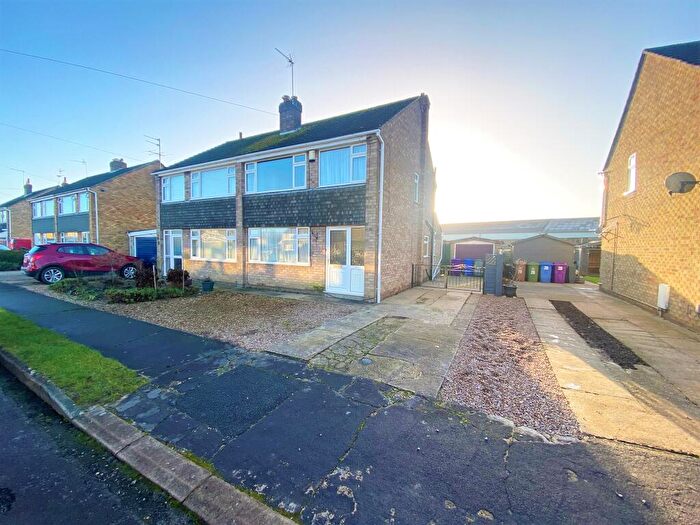 3 Bedroom Semi-Detached House To Rent In Woodside, Boston, PE21