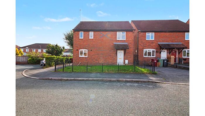 3 Bedroom Detached House For Sale In Rosling Way, Arkwright Town, Chesterfield, Derbyshire, S44