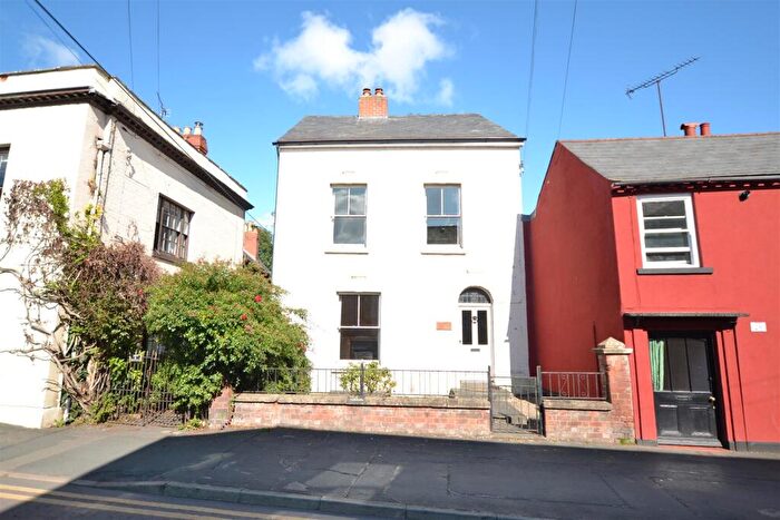 5 Bedroom Detached House For Sale In Burgess Street, Leominster, HR6