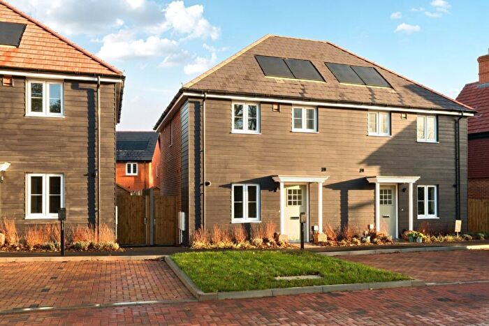 2 Bedroom Semi Detached House To Rent In Egret Way, Fordingbridge, Hampshire, SP6