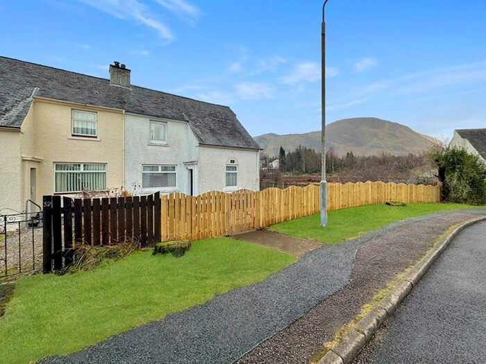 3 Bedroom Semi-Detached Bungalow For Sale In Lundy Road, Inverlochy, Fort William, Inverness-Shire, PH33