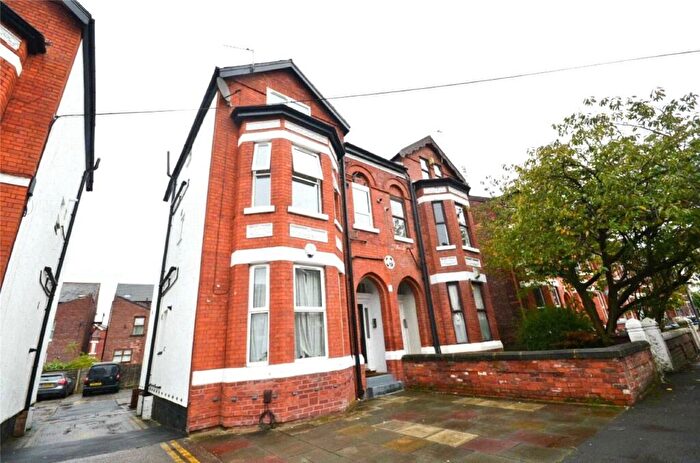 1 Bedroom Apartment To Rent In - Central Road, West Didsbury, Greater Manchester, M20