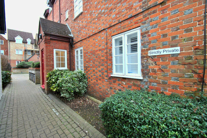 2 Bedroom Maisonette To Rent In St Francis Court, Shefford, SG17