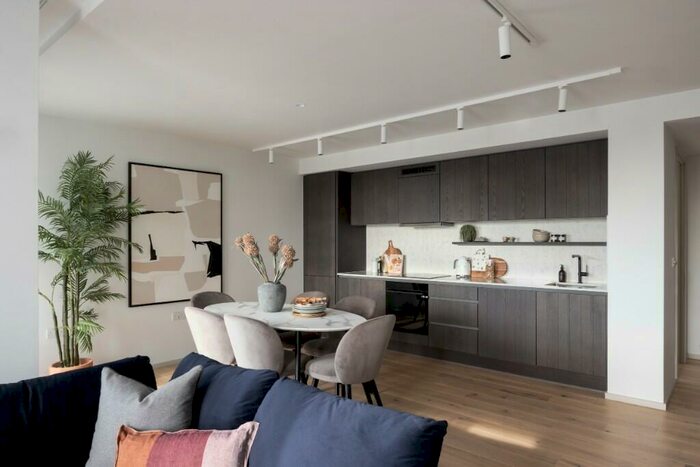 3 Bedroom Apartment To Rent In Author King's Cross, London, N1