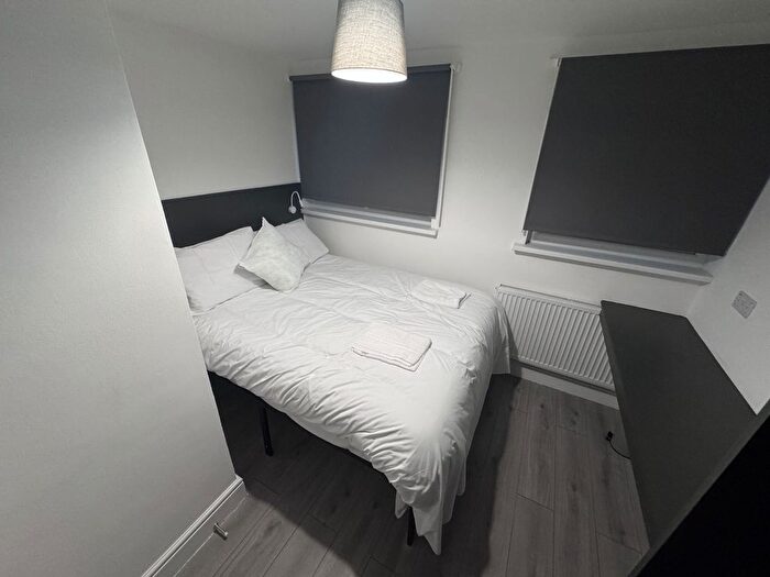 4 Bedroom Terraced House To Rent In Hooper Road, London, E16