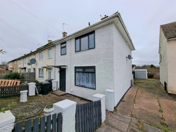 3 Bedroom End Of Terrace House To Rent In Bonney Road, New Parks, Leicester, LE3