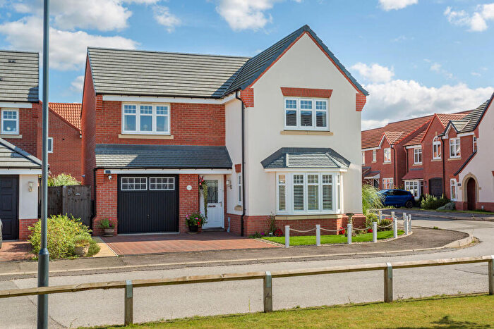 4 Bedroom Detached House For Sale In Vincent Street, Carlton, North Yorkshire, DN14