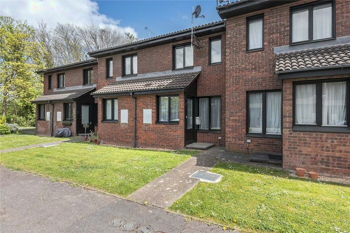 1 Bedroom Terraced House To Rent In Aspen Close, Staines, Middlesex, TW18