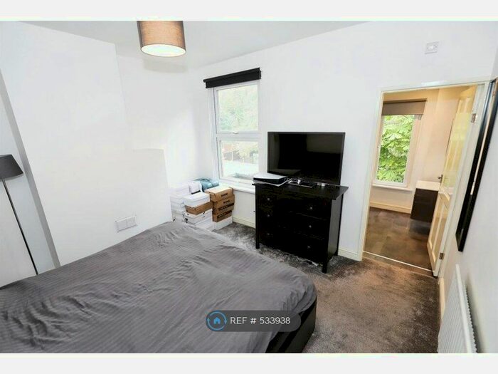 2 Bedroom Terraced House To Rent In Aldersley Road, Wolverhampton, WV6