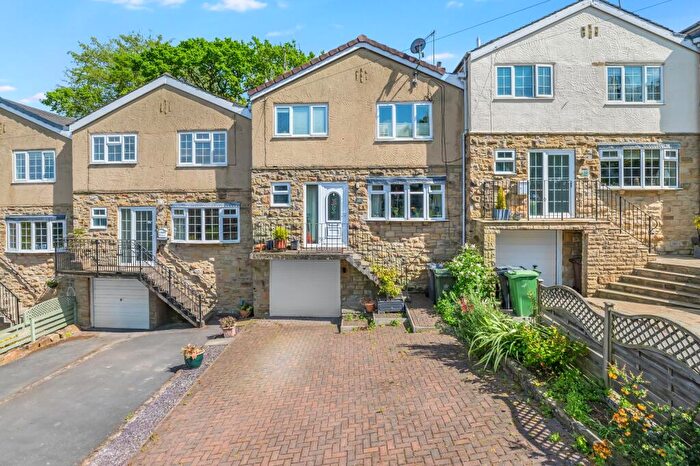 3 Bedroom House For Sale In Oakburn Road, Ilkley, West Yorkshire, LS29