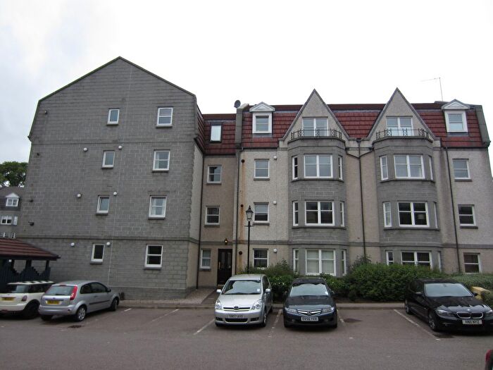 2 Bedroom Flat To Rent In Albury Mansions, Aberdeen, AB11