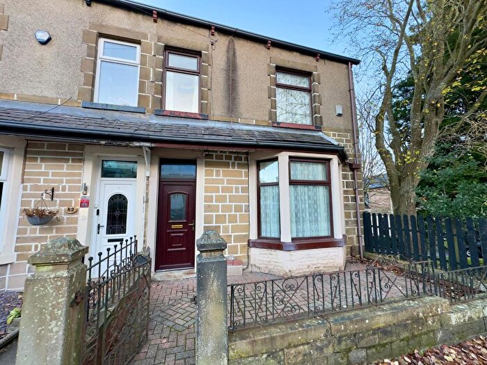 3 Bedroom End Terrace House For Sale In Clevelands Road, Burnley, BB11