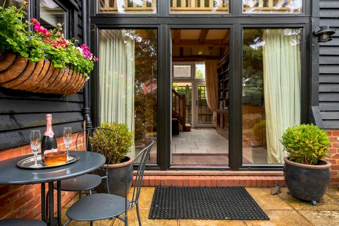 5 Bedroom Detached House For Sale In Marches Road, Warnham, West Sussex, RH12